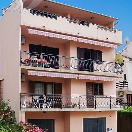 Apartamento App Marija Crikvenica Exterior foto